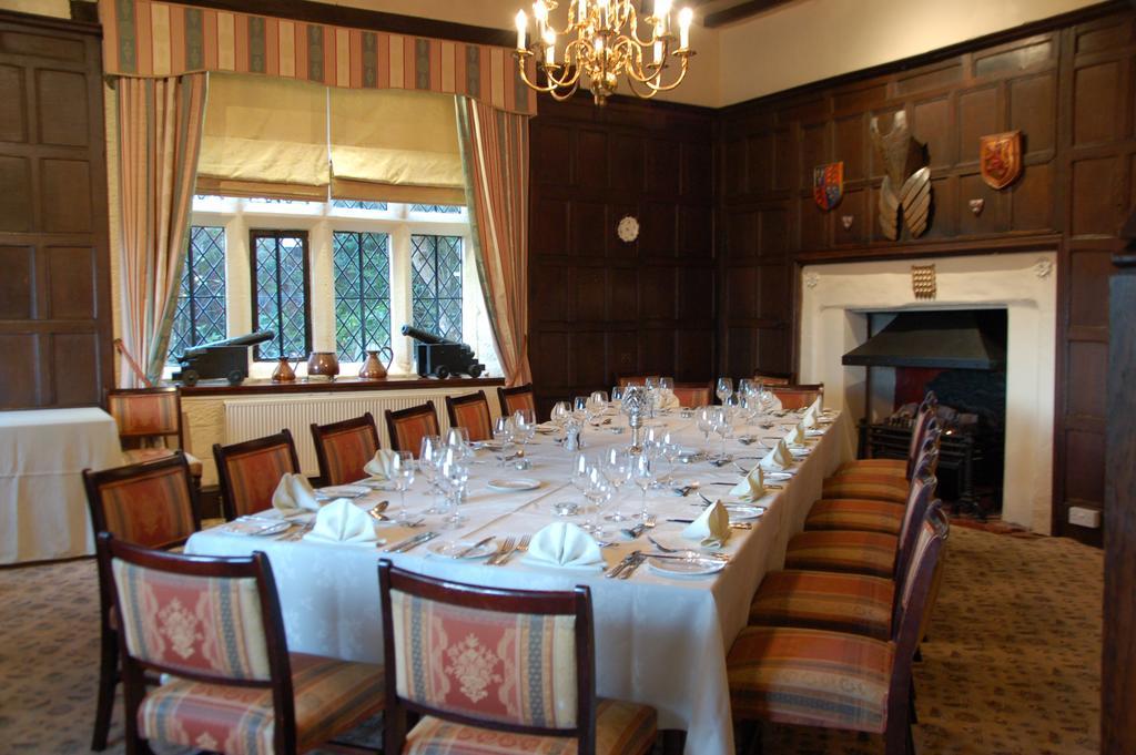 Albright Hussey Manor Hotel Hadnall Exterior foto