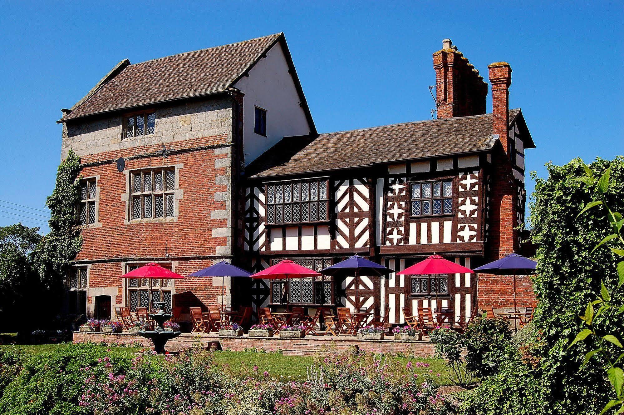 Albright Hussey Manor Hotel Hadnall Exterior foto